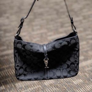 Vintage Coach shoulder bag